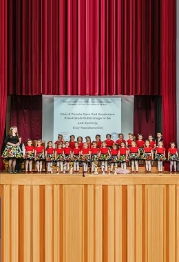 PIOSENKI DZIECIĘCE NA ZAMKU – KONCERTY CHÓRÓW REGIONU ZACHODNIOPOMORSKIEGO ŚPIEWAJĄCEJ POLSKI: „IL PICCOLO CORO POD KASZTANEM”